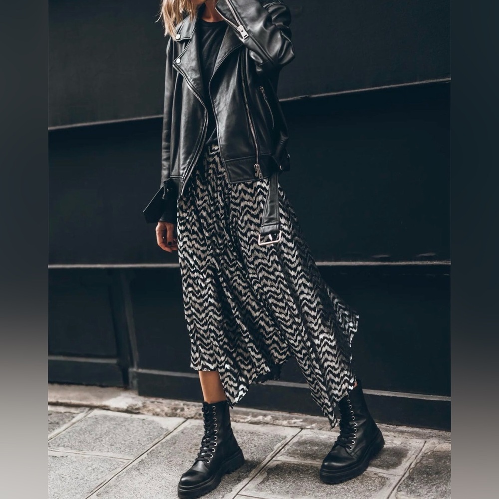 MIKUTA Chill Skirt, metallic